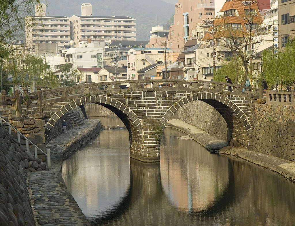 สะพานมากาเนะบาชิ